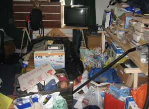 How to Help Seniors Remove Clutter